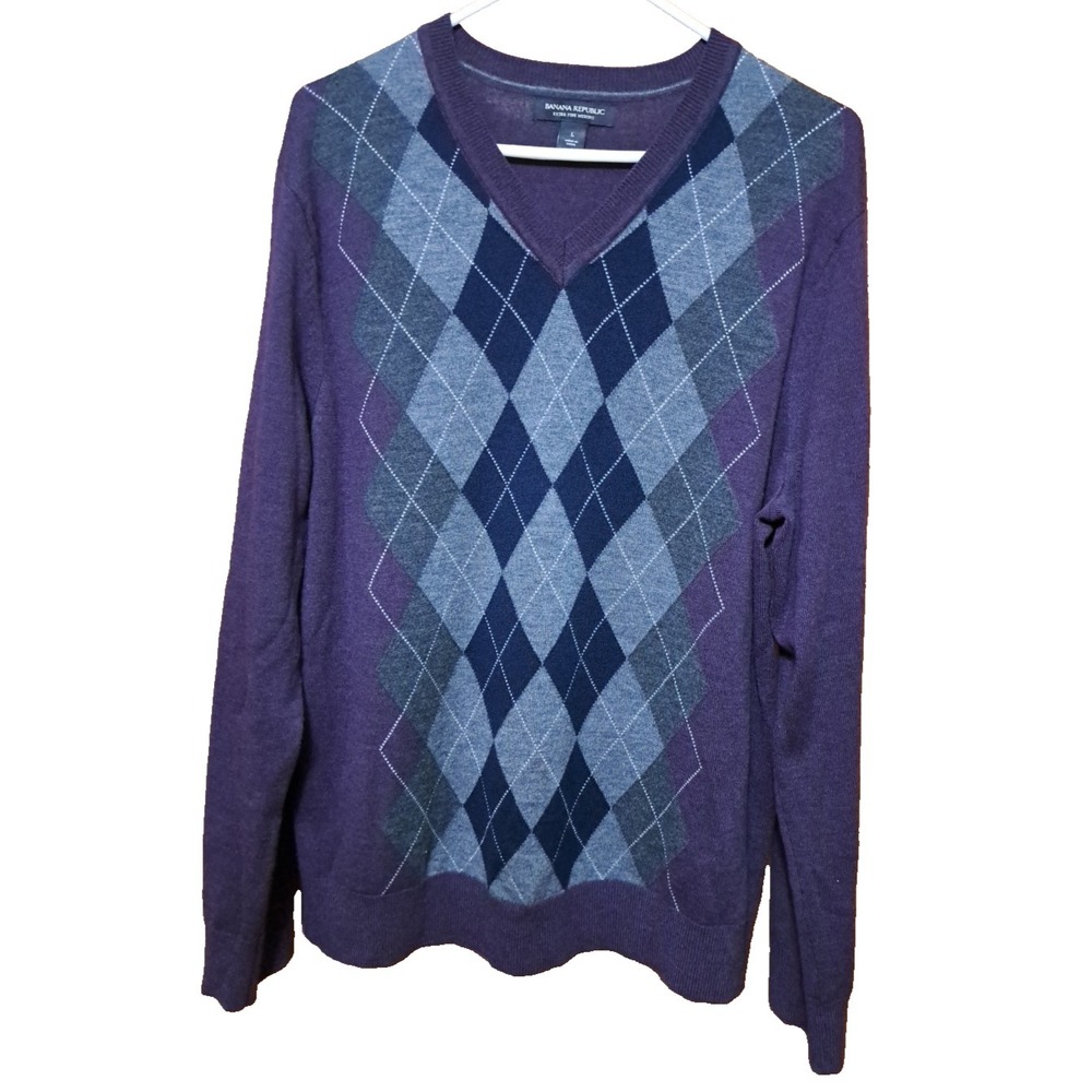 Banana Republic Mens Purple Argyle Extra Fine Merino Wool V-Neck Sweater Large